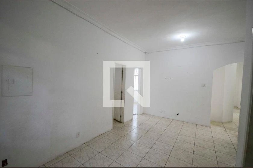 Rental house with 8 bedrooms and 8 bathrooms — photo 34