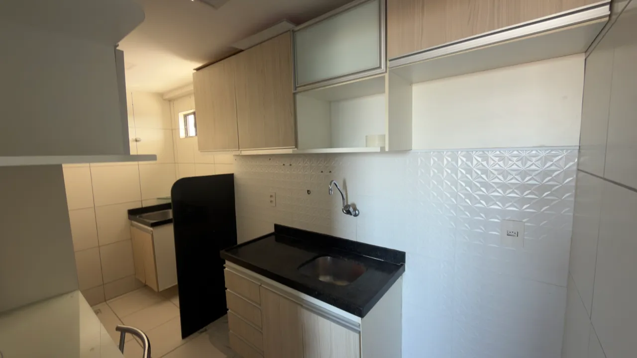 Unfurnished apartment with 2 bedrooms and 2 bathrooms — photo 2