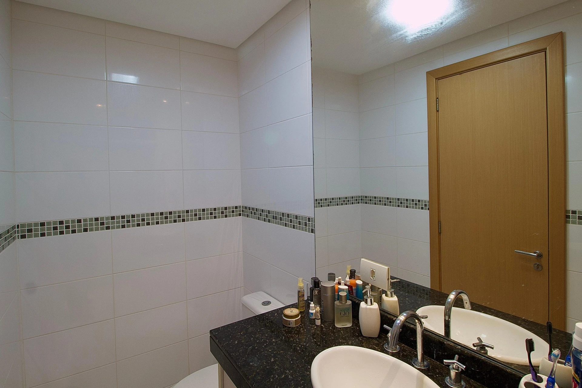 2-bedroom apartment with a washing machine — photo 29