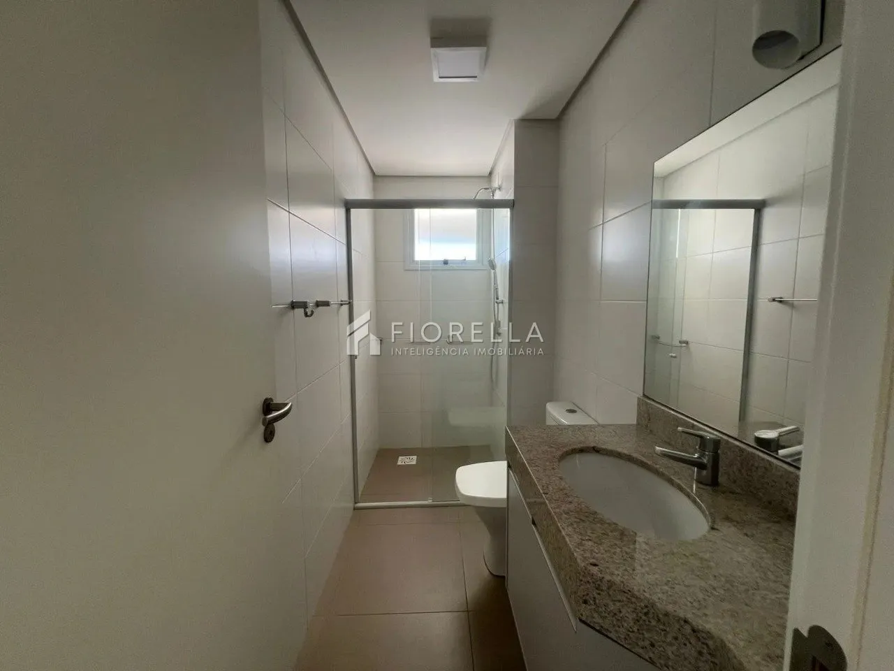Apartment with balcony and open kitchen, 2 bedrooms — photo 12