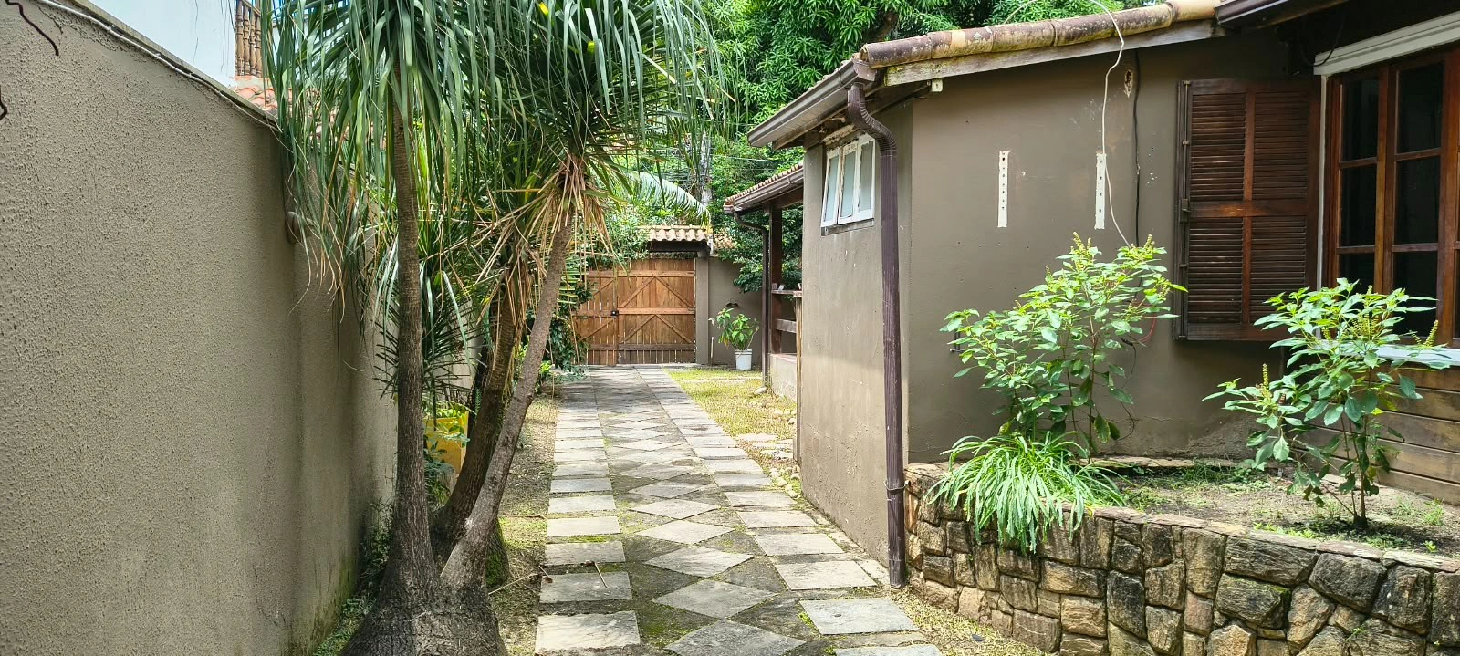 2 quartos e varanda gourmet: casa de 220 m² — photo 6