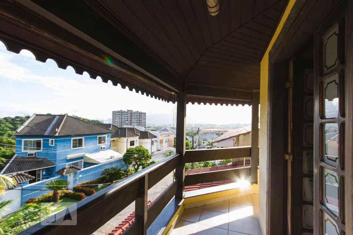 Furnished house with 4 bedrooms and 2 en-suites — photo 11