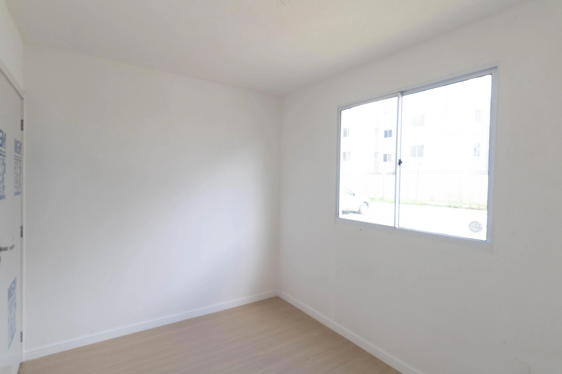 Unfurnished 2-bedroom apartment with no parking — photo 23