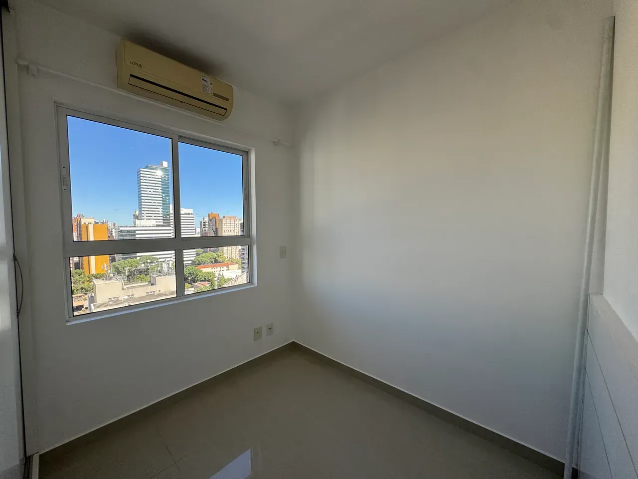 Apartamento 1 dormitório sem vaga com cozinha integrada — photo 5