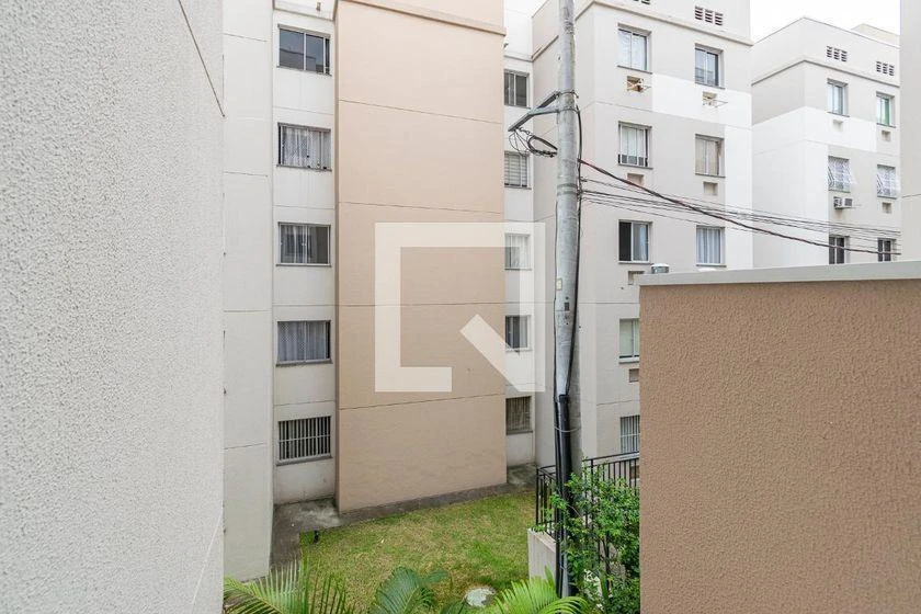 2-bedroom apartment in a building with a gym — photo 27