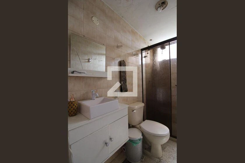 Furnished 2-bedroom apartment with balcony, 98 m² — photo 24