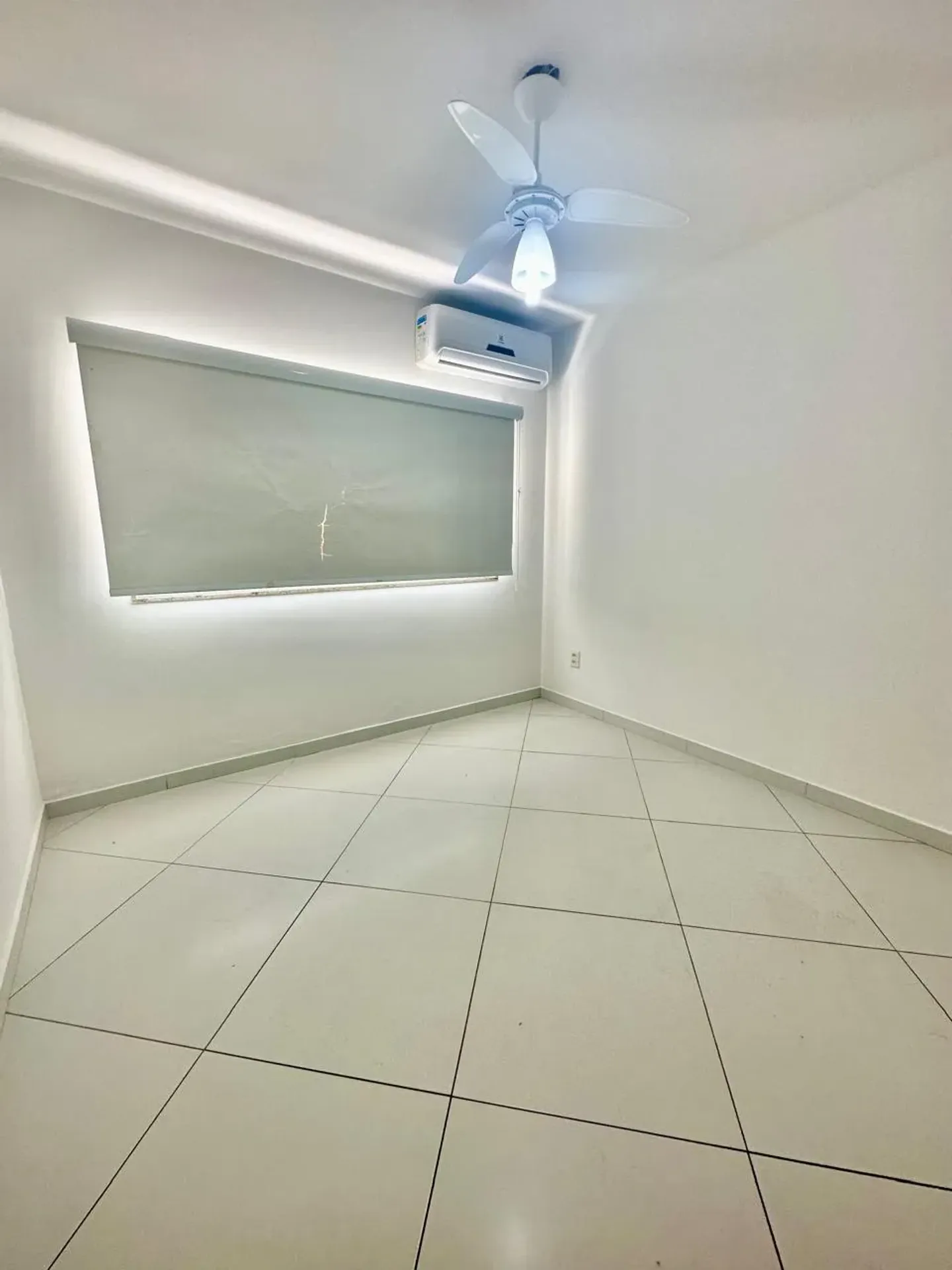 4 quartos e varanda envidraçada: apartamento de 265 m² — photo 12