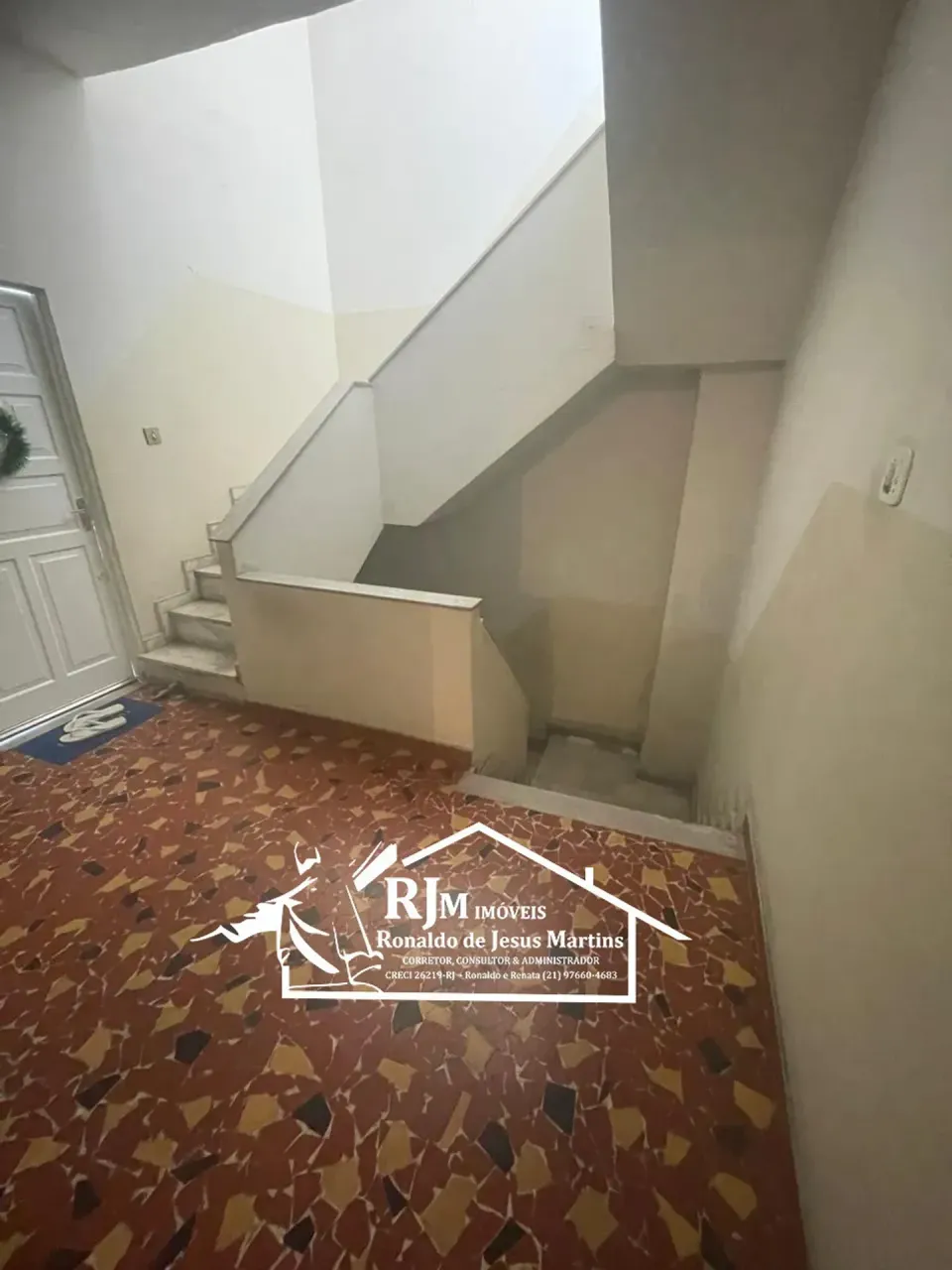 Квартира 65 м² с 2 спальнями и отдельной кухней — photo 15