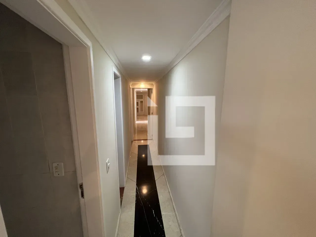 Apartamento com 3 quartos e varanda fechada — photo 19
