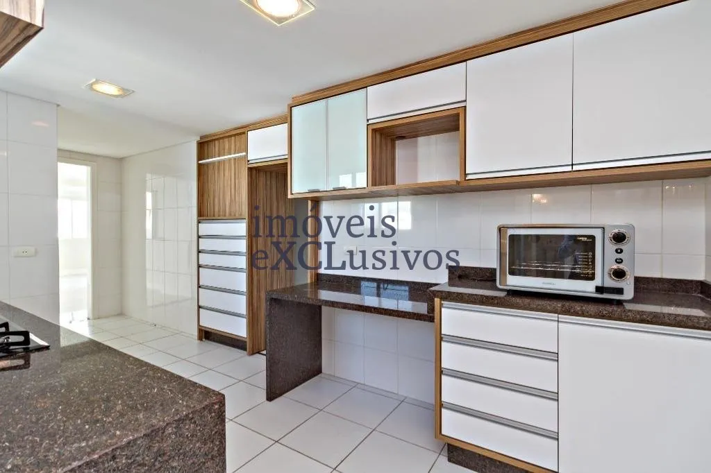 Penthouse with 4 en-suite rooms, balcony and private garden — photo 20