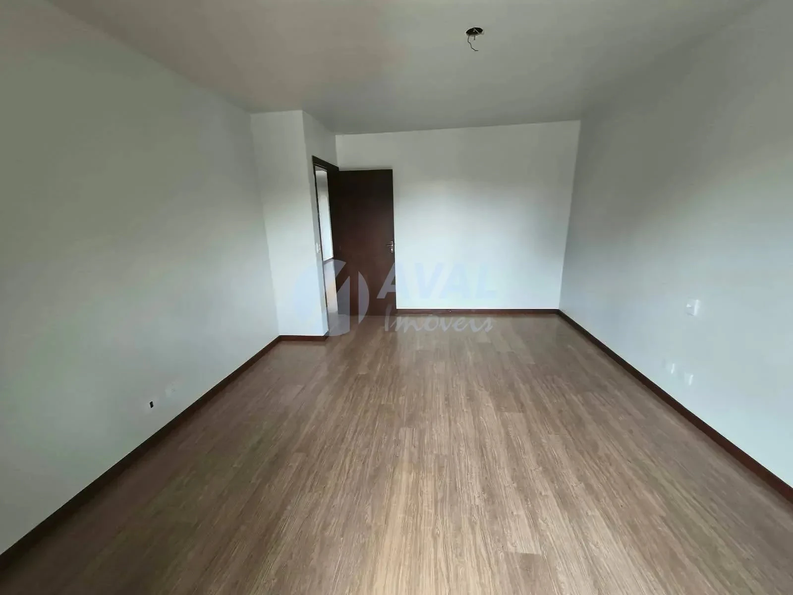 House, 240 m², with a private BBQ — photo 16