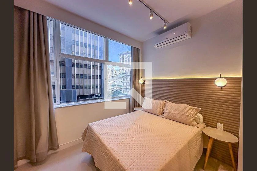 Apartamento mobiliado de 1 quarto com cozinha integrada — photo 32