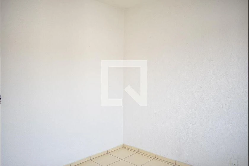 2-bedroom apartment in a building with a pool — photo 41