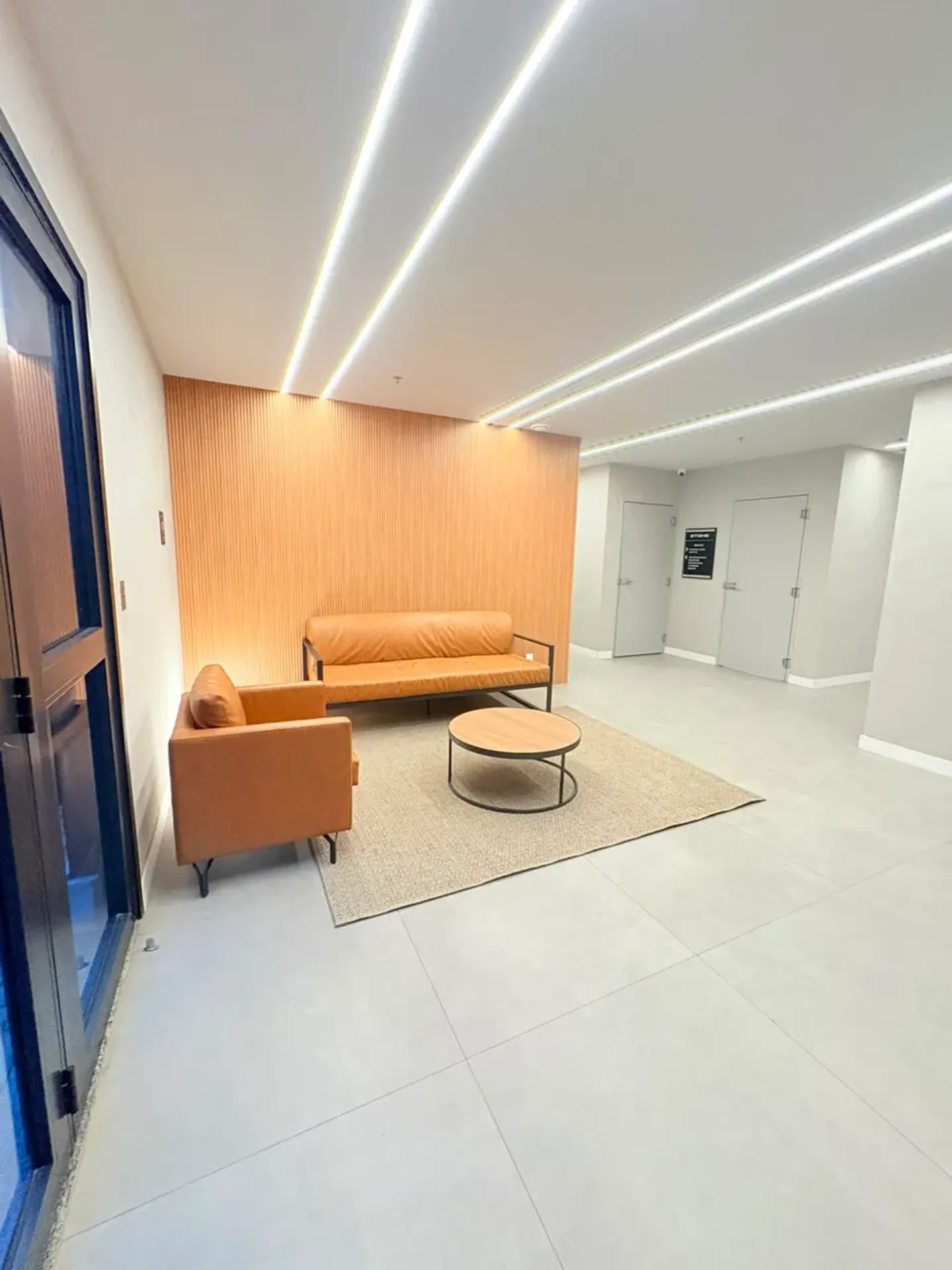Home office in a 3-bedroom apartment, 66 m² — photo 15