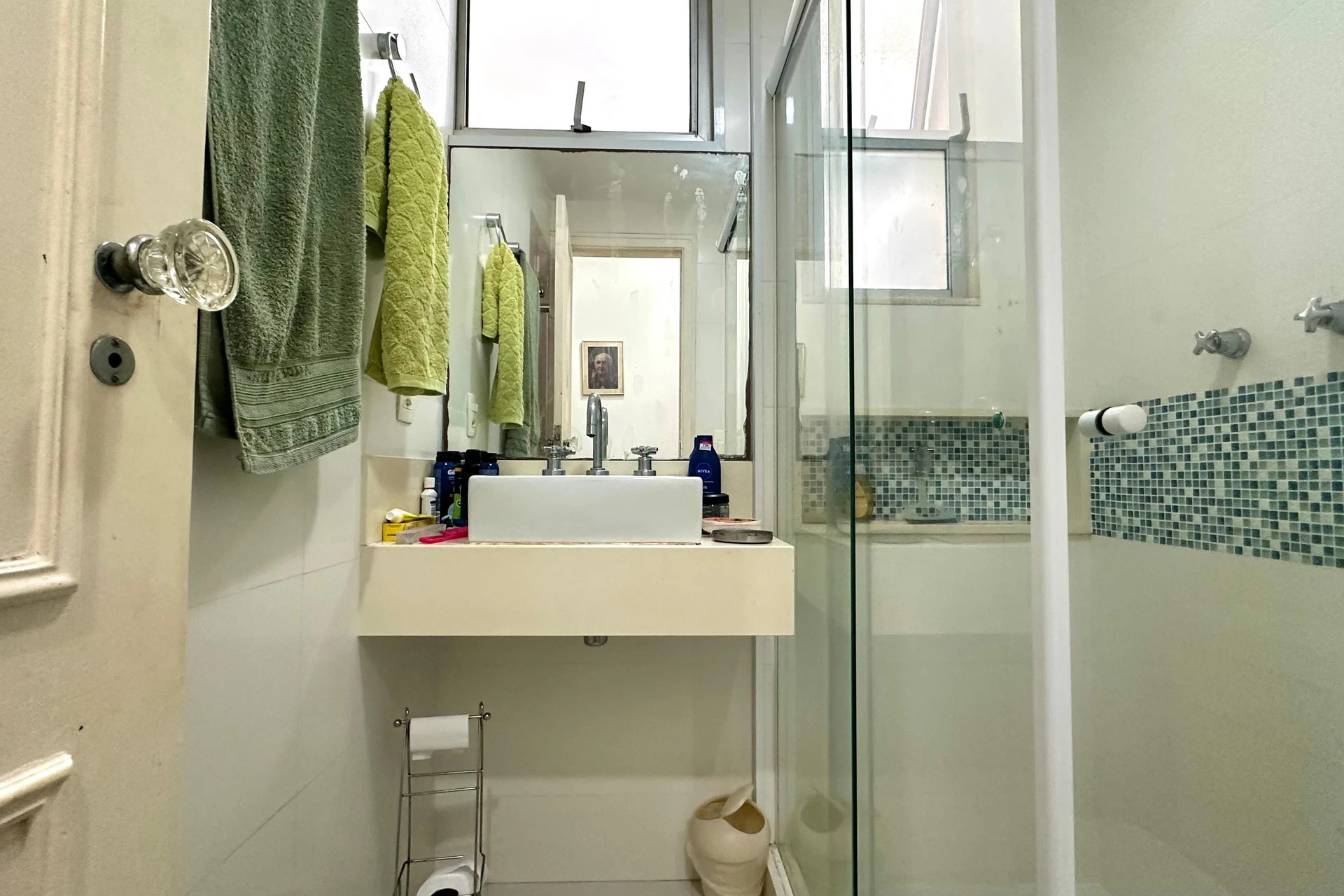 200 m² apartment with a washing machine and a home office — photo 39