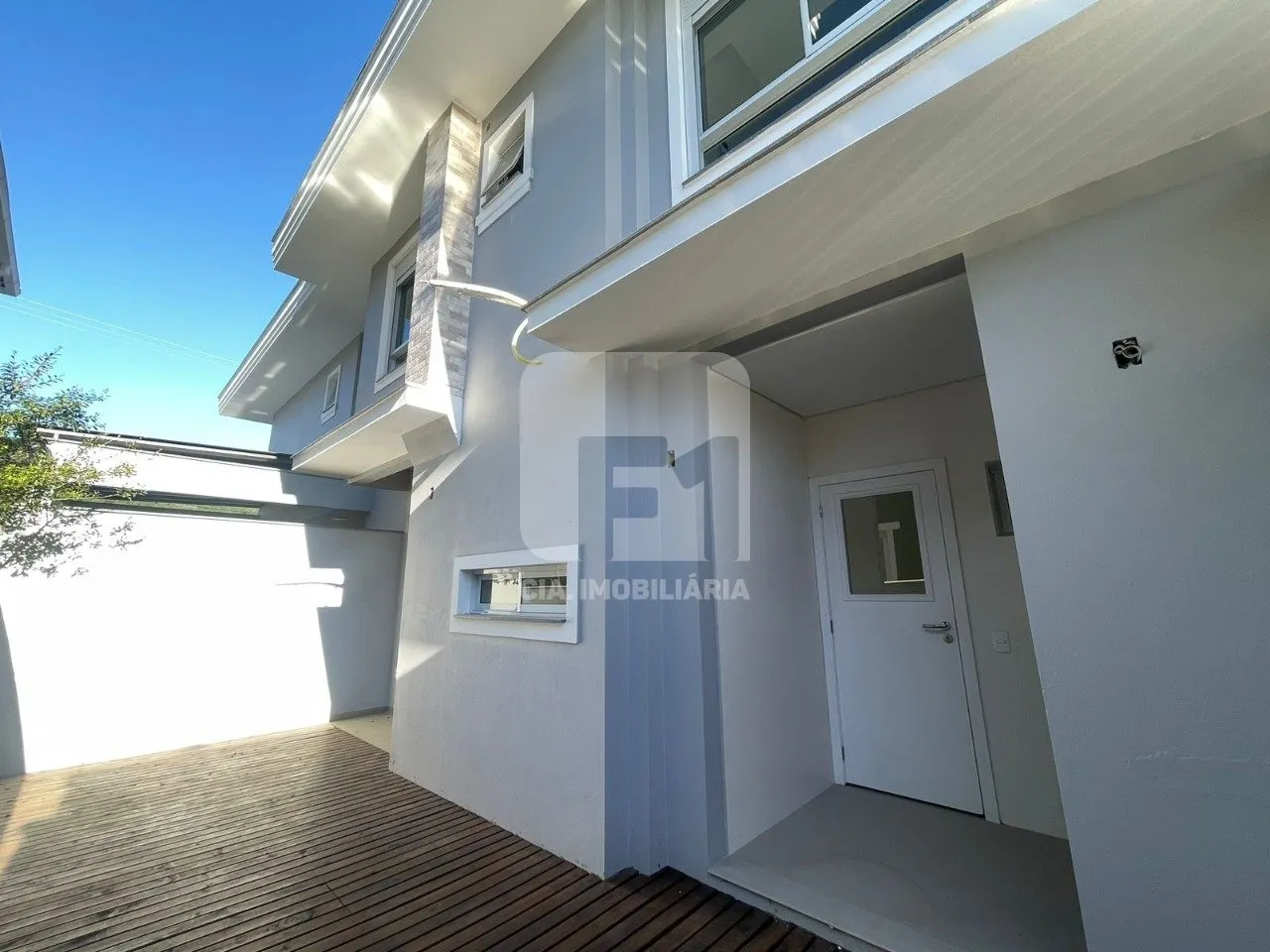 Дом 184 м² с 4 спальнями-сьютами и террасой — photo 15