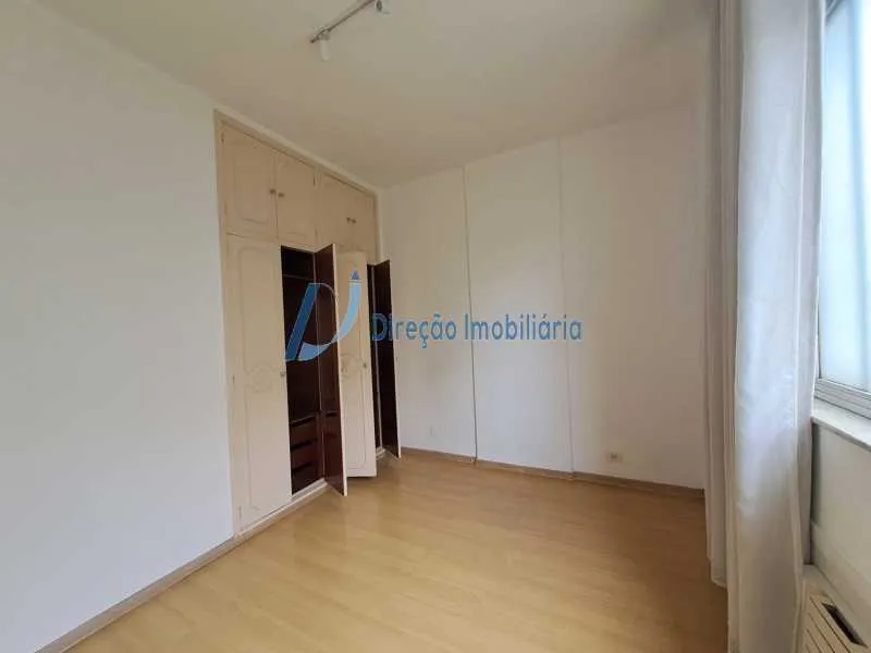 2-bedroom apartment with a walk-in closet in Rio de Janeiro — photo 13