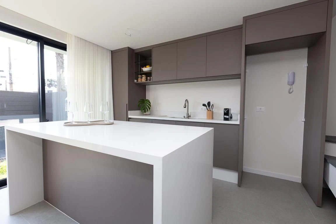 Furnished house with 3 bedrooms and private garden — photo 32