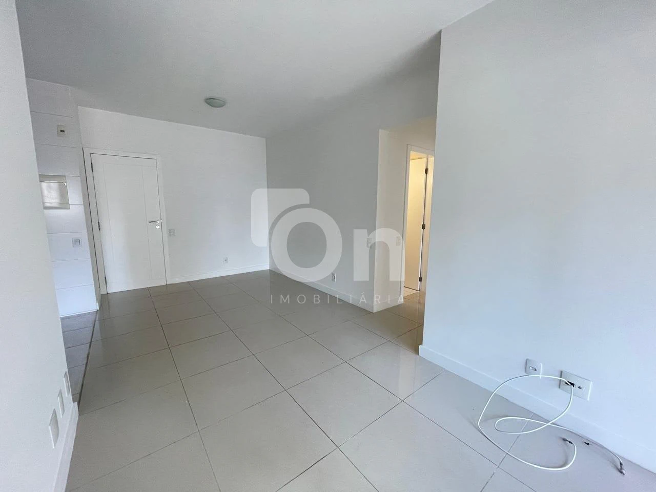 2-bedroom apartment with a water view in Florianópolis — photo 20