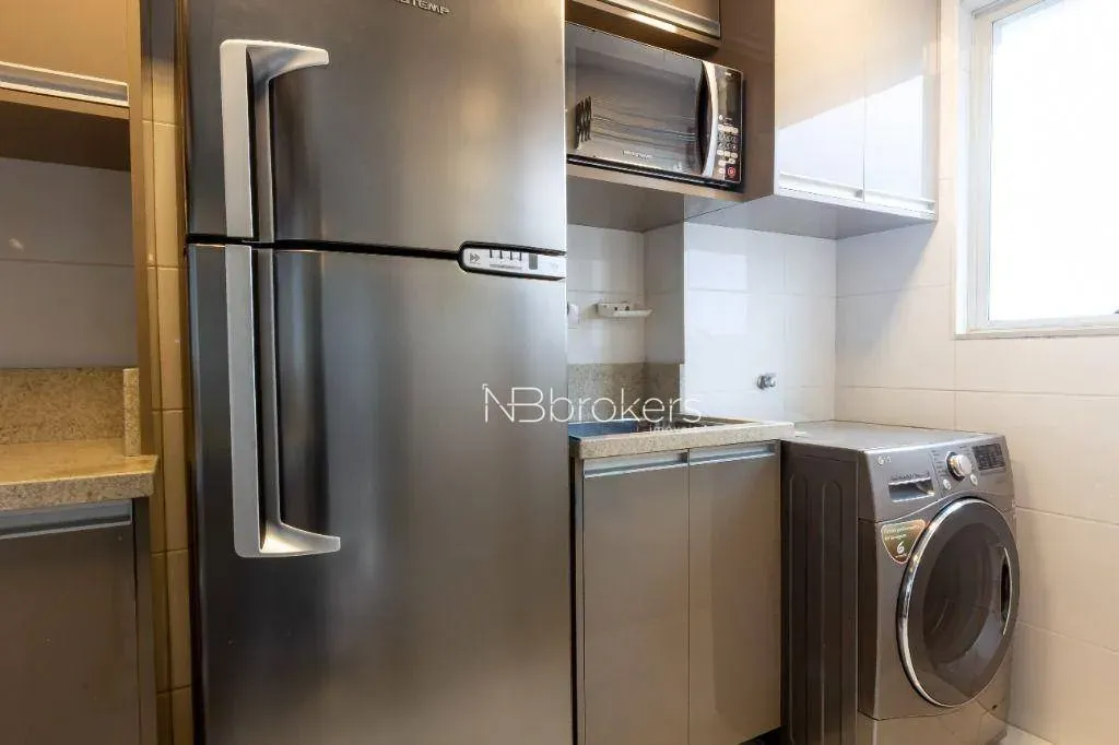 Furnished 2-bedroom apartment with private garden — photo 16