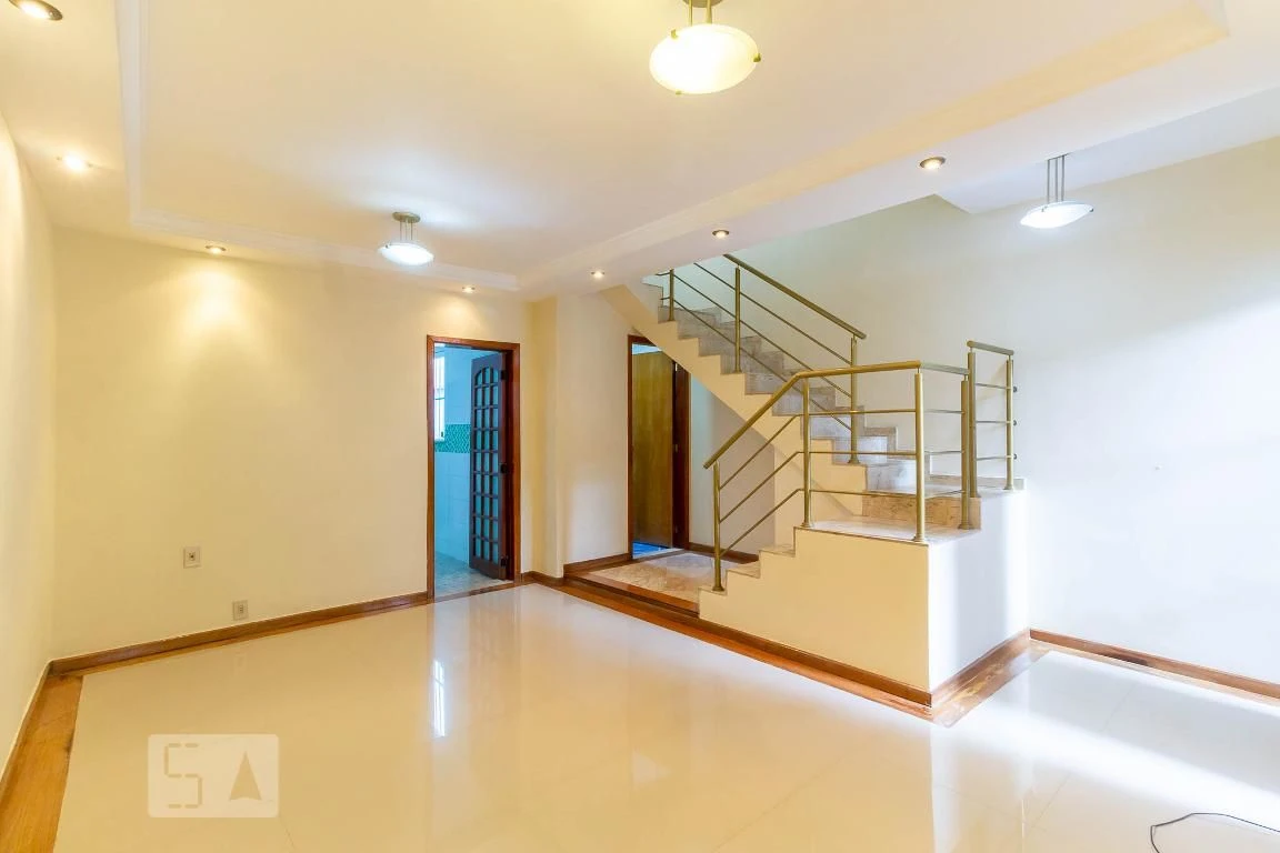 4-bedroom house with a jacuzzi in Rio de Janeiro — photo 18