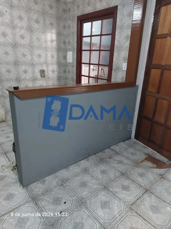 4-bedroom townhouse with separate, closed kitchen — photo 38