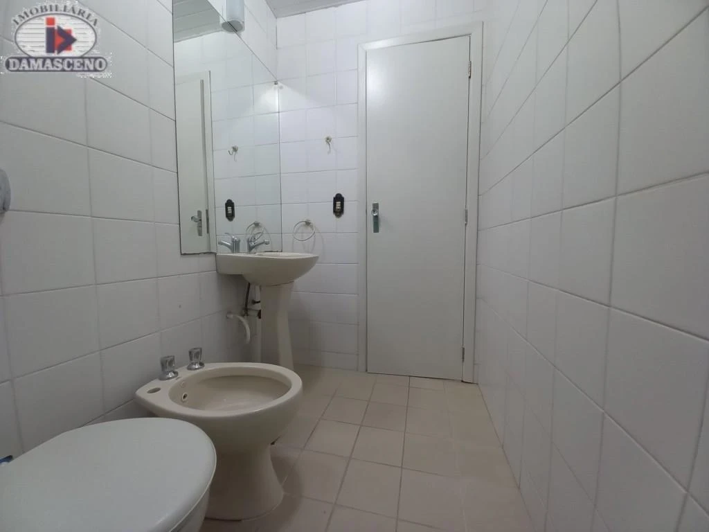Apartamento de 41 m² com banheira e máquina de lavar — photo 7