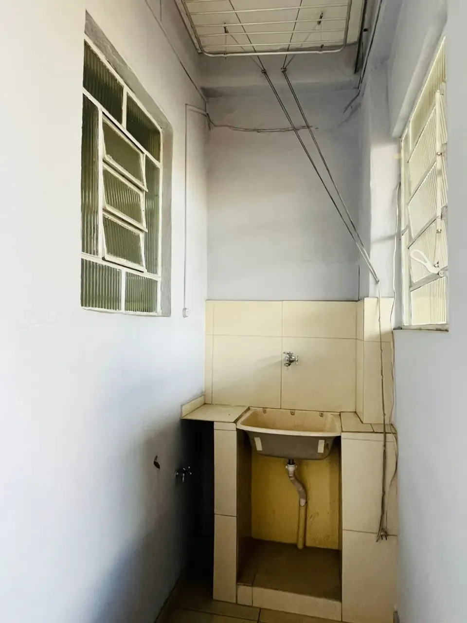 Casa sem mobília com 2 dormitórios e 1 banheiro — photo 6