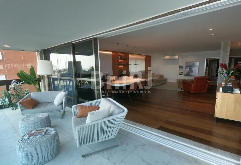 Furnished apartment with 4 bedrooms and a gas stove — photo 7
