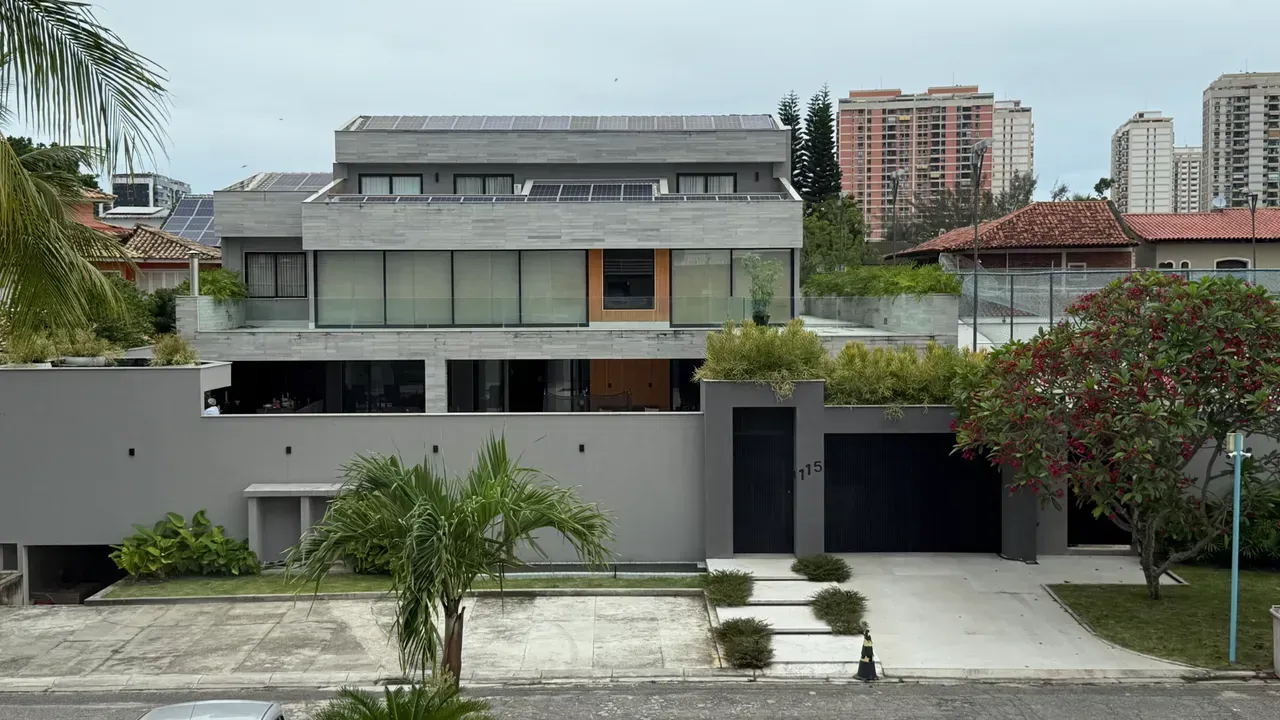 Rental house with 518 m², 5 bedrooms and 5 bathrooms