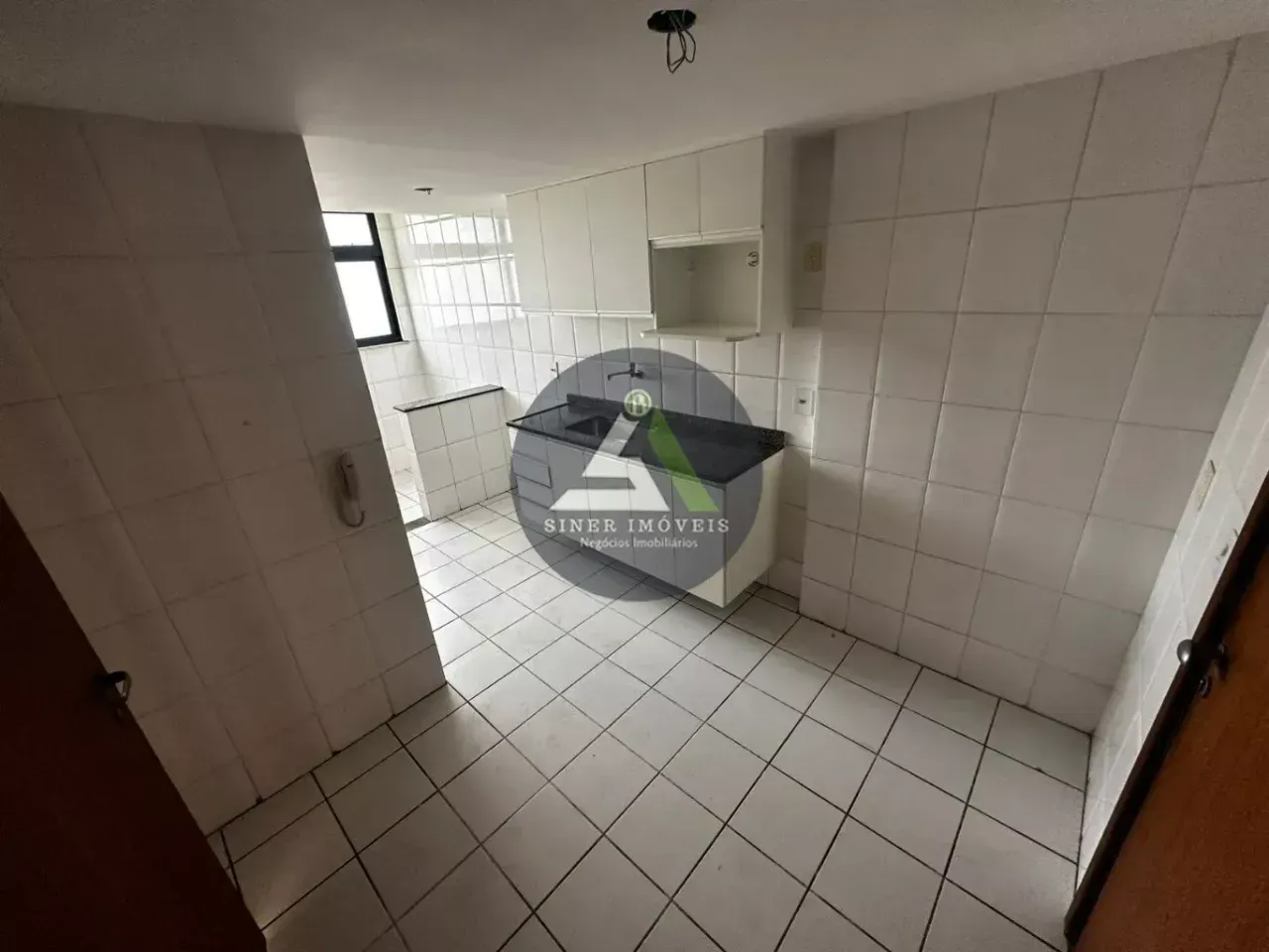 3-bedroom apartment with a separate gas kitchen — photo 2