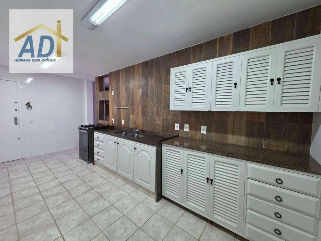 Apartamento de 142 m² com 3 quartos e cozinha fechada — photo 12