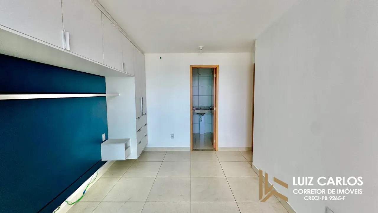 Water view in a 2-bedroom apartment, 70 m² — photo 14