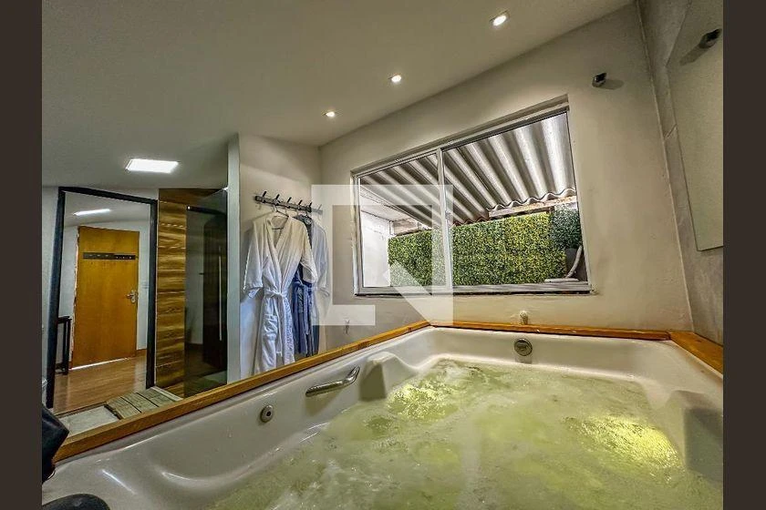 Casa mobiliada, 90 m², com janelas do piso ao teto — photo 5
