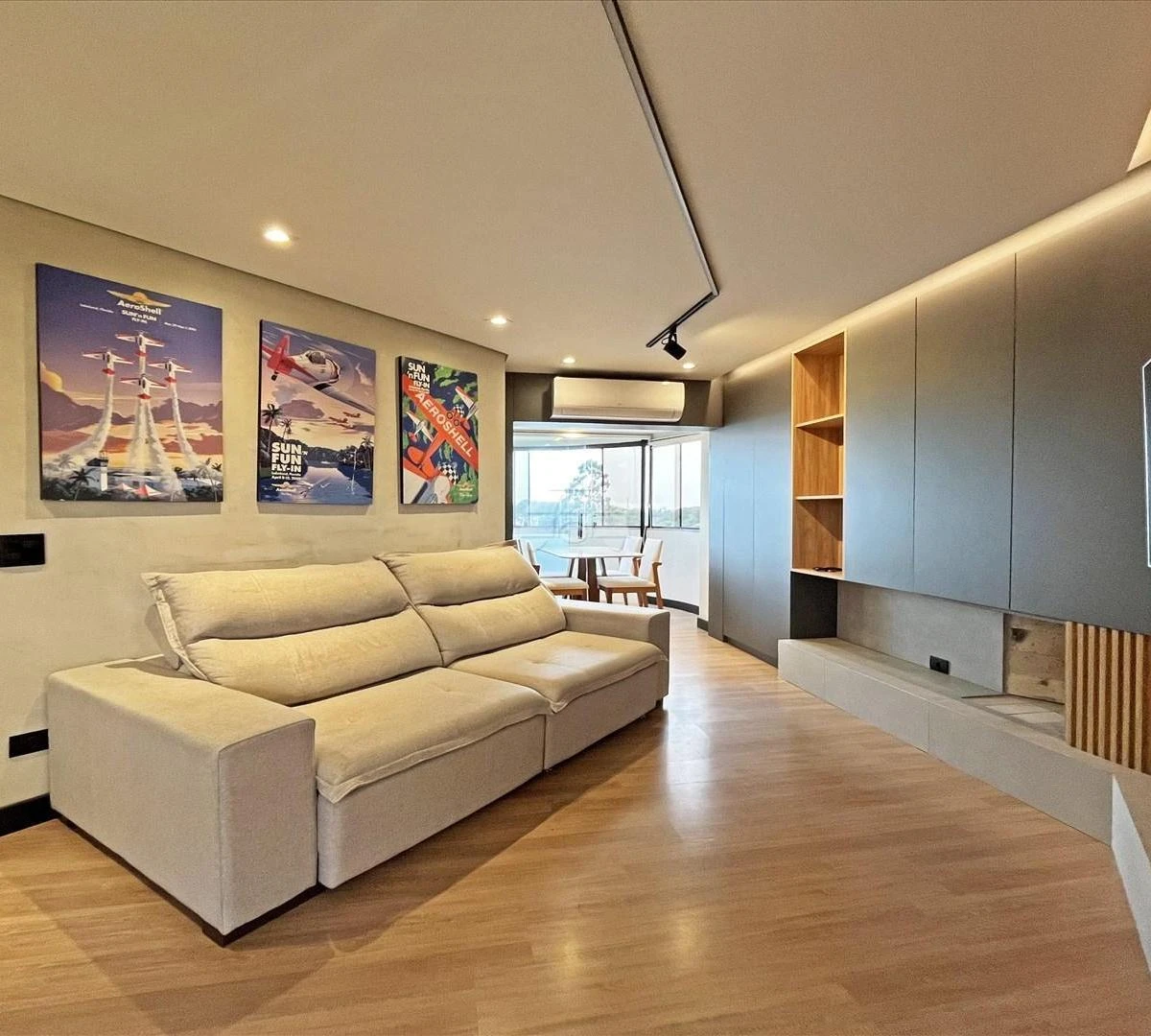 Furnished apartment, 108 m², with a grill on the balcony — photo 3