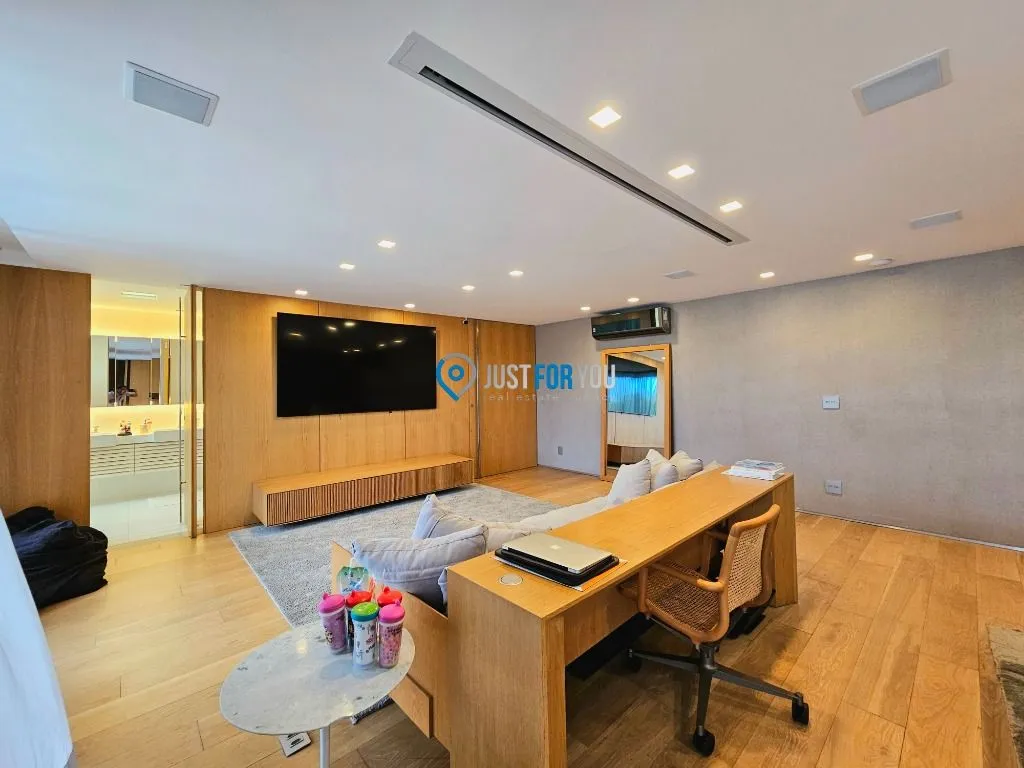 Casa com 4 dormitórios e 5 banheiros, 650 m² — photo 33