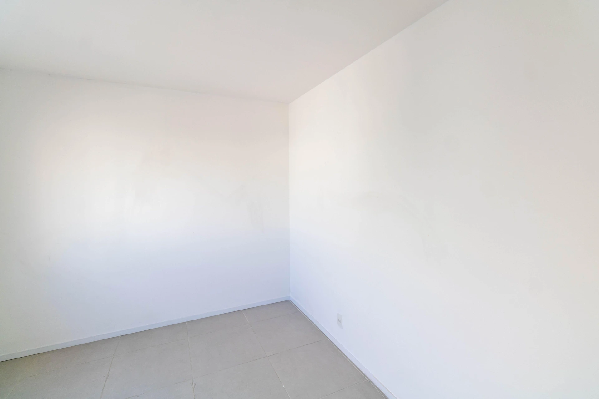 Apartamento mobiliado com 3 quartos e varanda envidraçada — photo 63