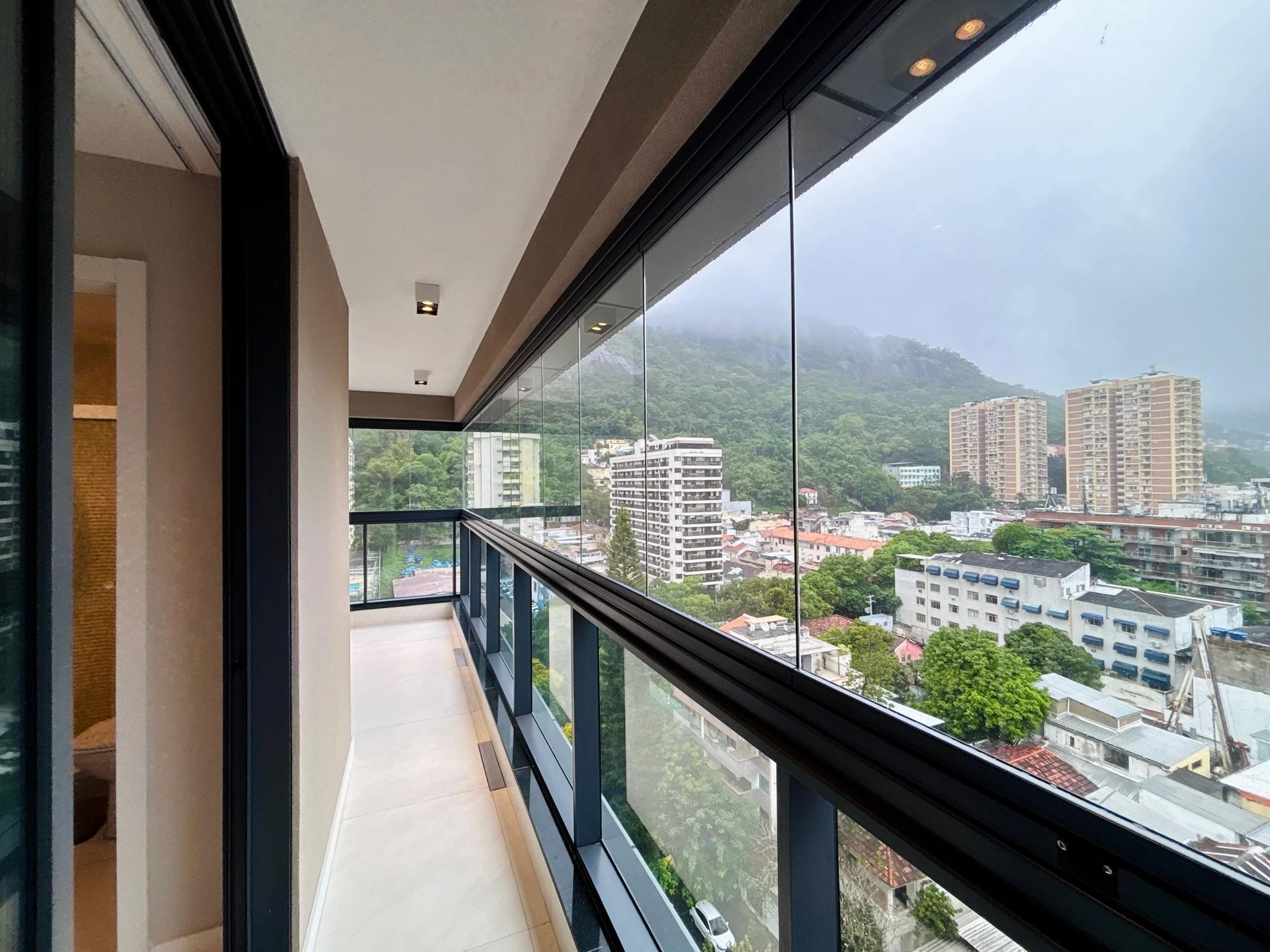 Departamento amueblado, 119 m², con vista a la montaña — photo 30