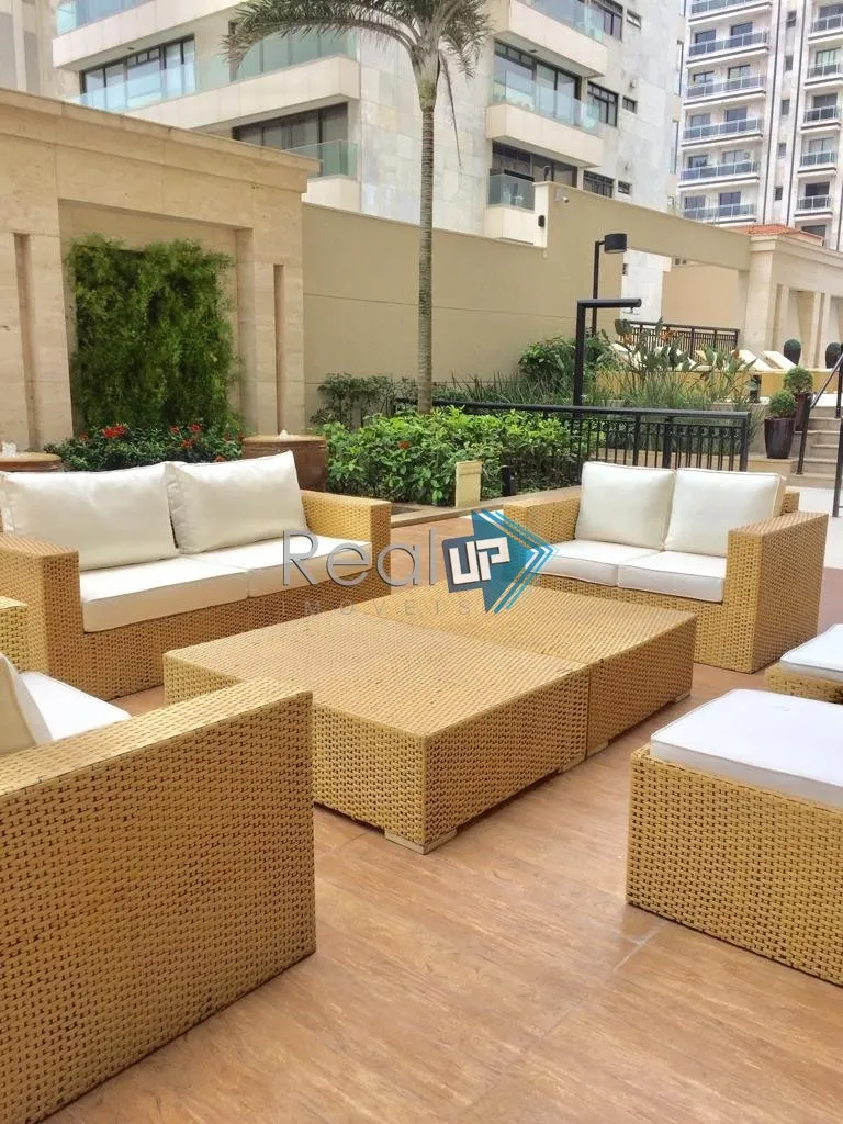 Furnished apartment with 2 bedrooms and 2 bathrooms and 1 parking — photo 30