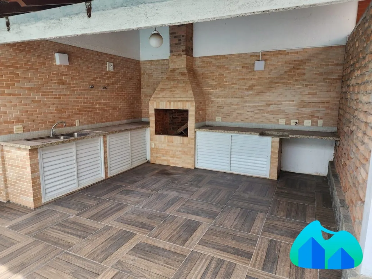 Casa mobiliada com 5 suítes e 3 vagas de garagem — photo 13