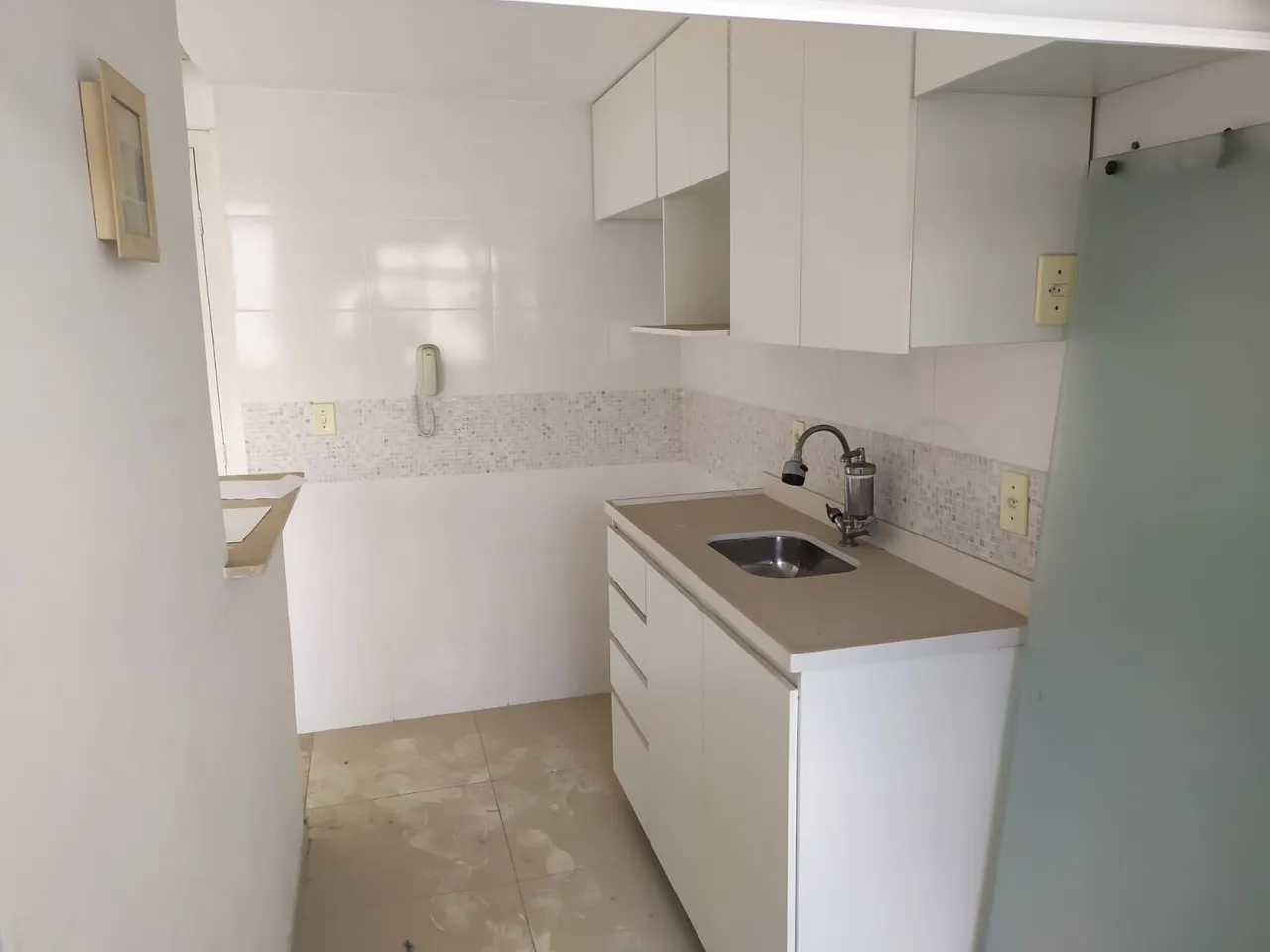 Apartamento sin muebles con 2 dormitorios y cocina separada — photo 5