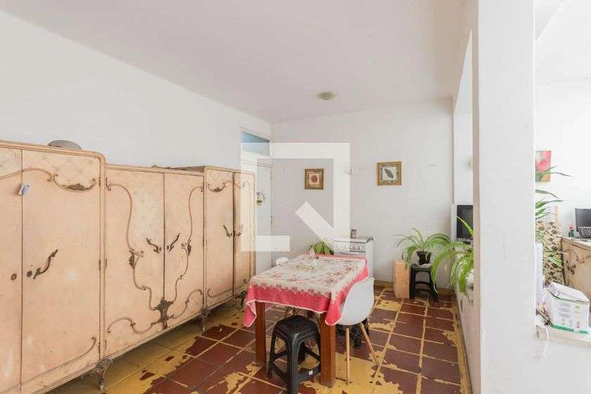 Furnished 2-bedroom apartment with 65 m² — photo 9