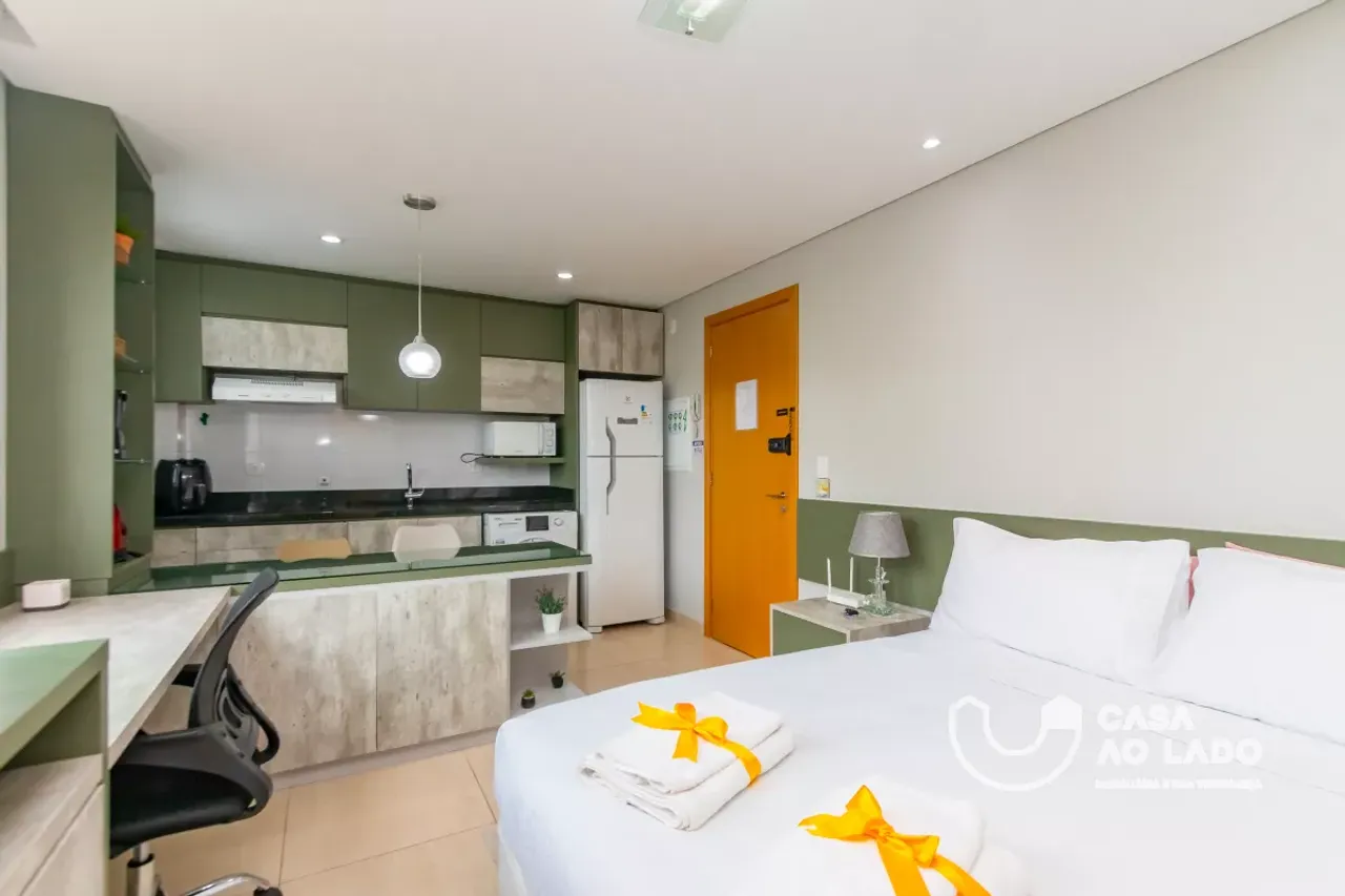 Furnished 1-bedroom apartment with integrated kitchen — photo 2