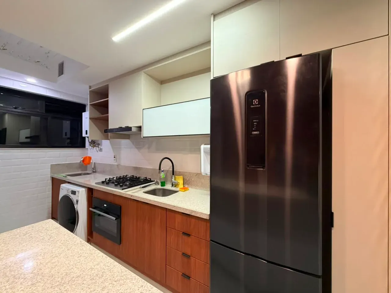 Home office in a one-bedroom apartment, 65 m² — photo 10