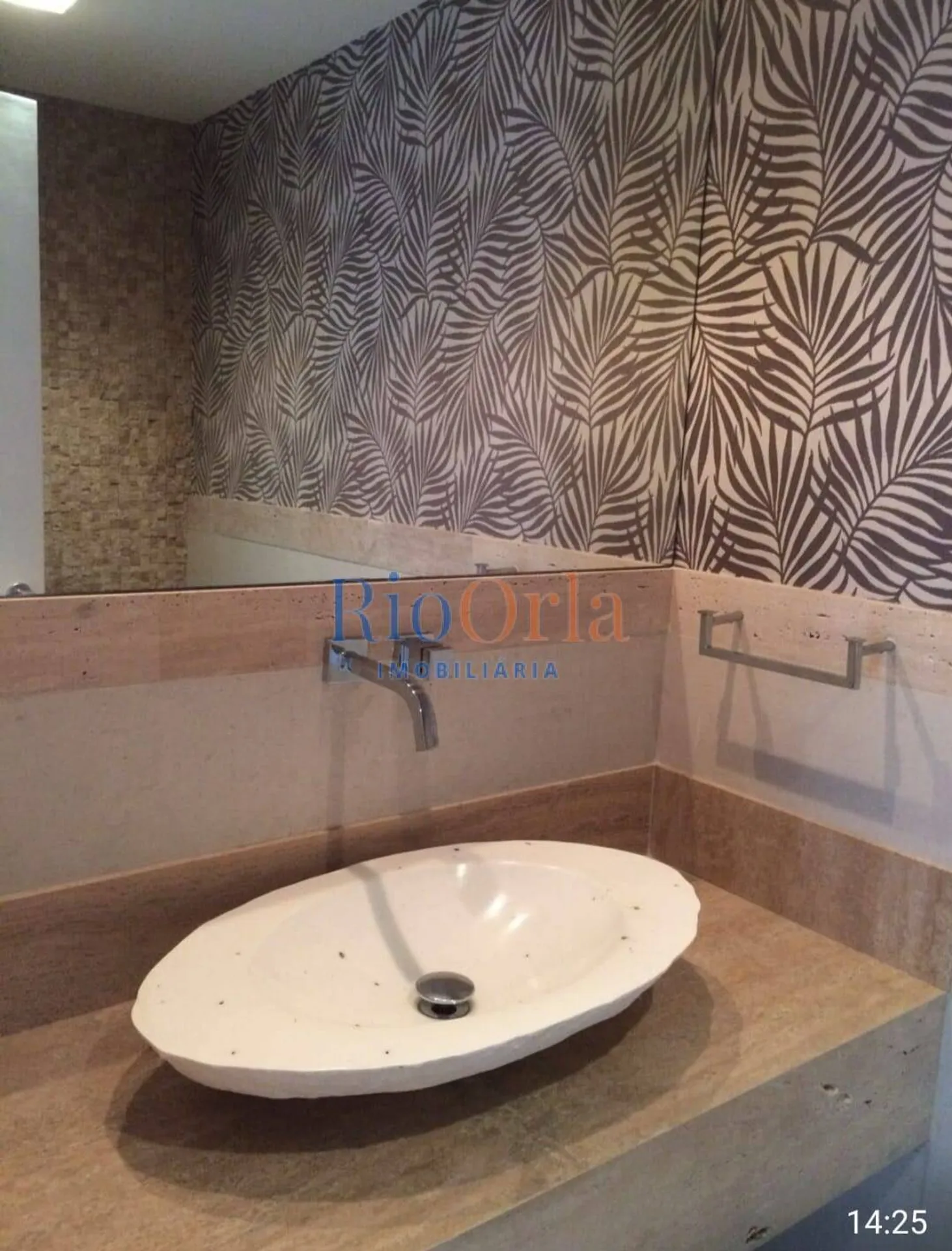 Unfurnished apartment with 4 bedrooms and 5 bathrooms — photo 10