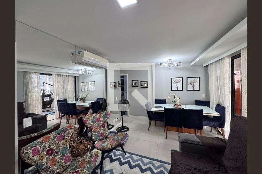 230 m² apartment with 4 bedrooms and 3 suites — photo 20
