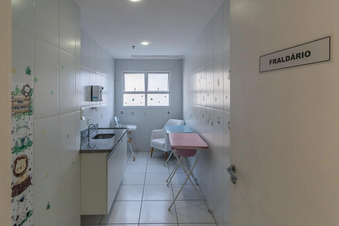 Furnished 3-bedroom apartment with 1 en-suite and balcony — photo 65