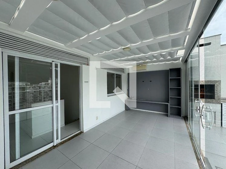 3-bedroom apartment with a mountain view in Rio de Janeiro — photo 6