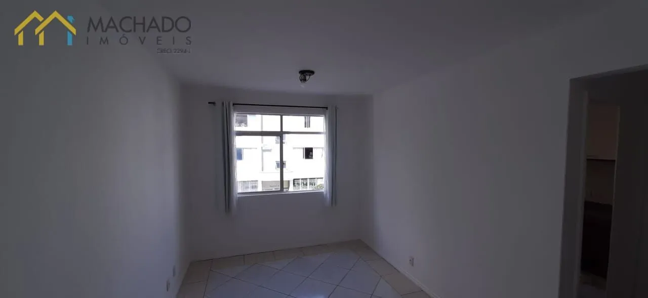 Apartamento de 2 dormitorios con 1 baño y plaza de parking — photo 7