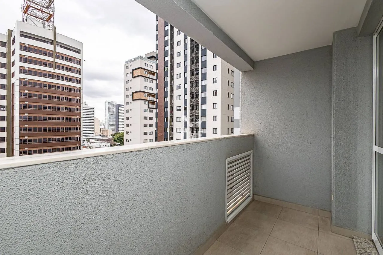 Деревянный пол или ламинат и 1 спальня: квартира 51 м² — photo 7